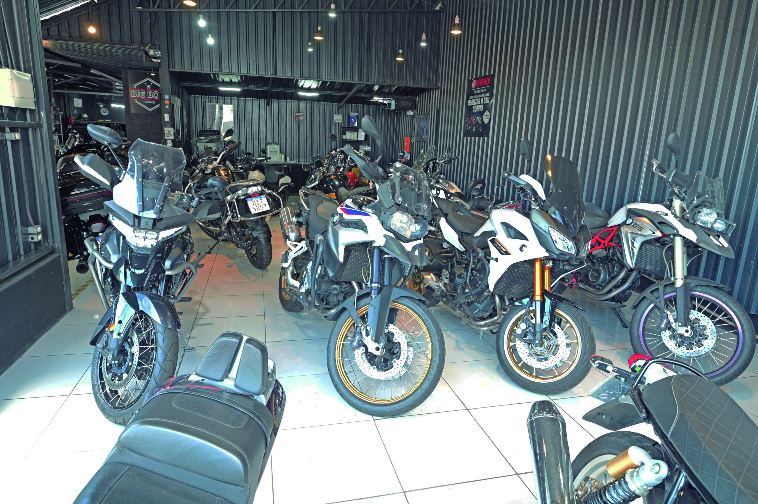 Sob duas rodas: migração do carro para a moto aumenta transações e financiamento em Campo Grande