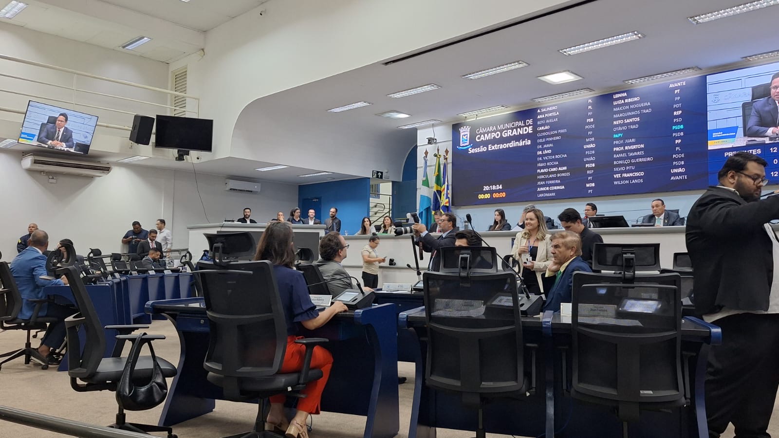 Câmara Municipal aprova suspensão da taxa do lixo nos carnês do IPTU 2026