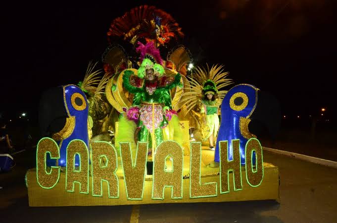 Unidos da Vila Carvalho é a grande campeã do Carnaval de Campo Grande 2026!