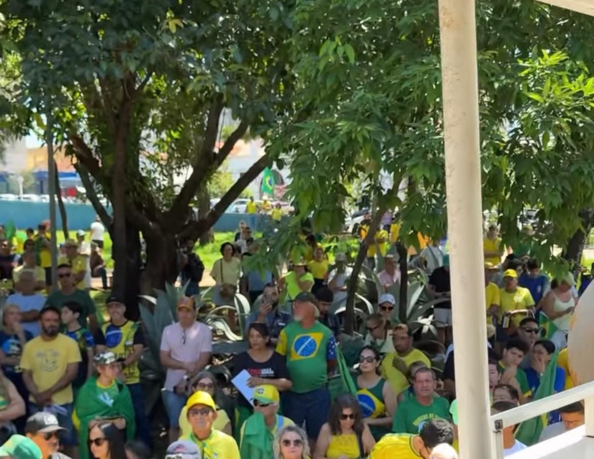 Manifestação Acorda Brasil traz críticas ao STF e ao governo federal na Capital