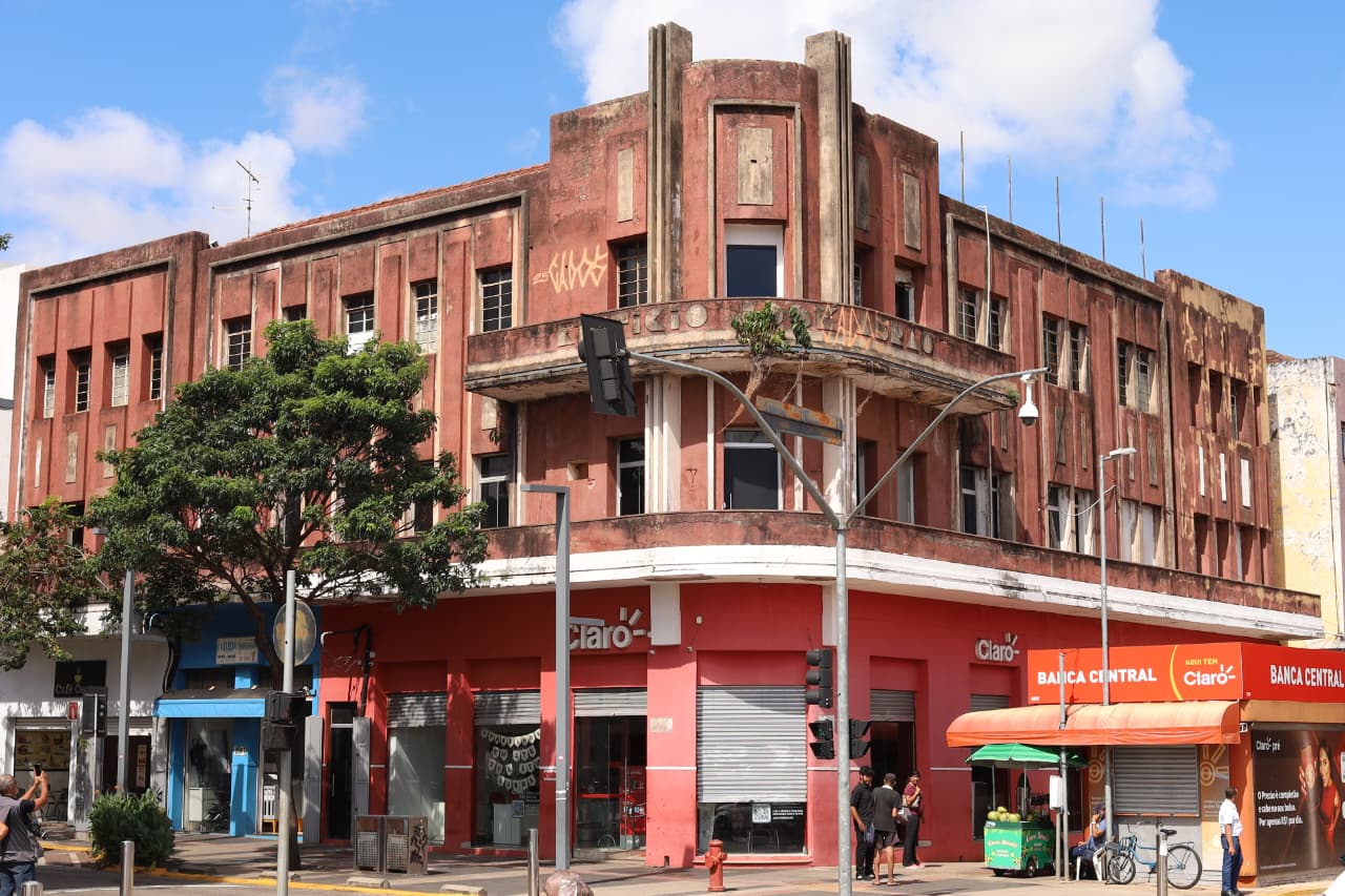 Após 15 anos de tramitação, prédio do antigo Hotel Americano é tombado em Campo Grande