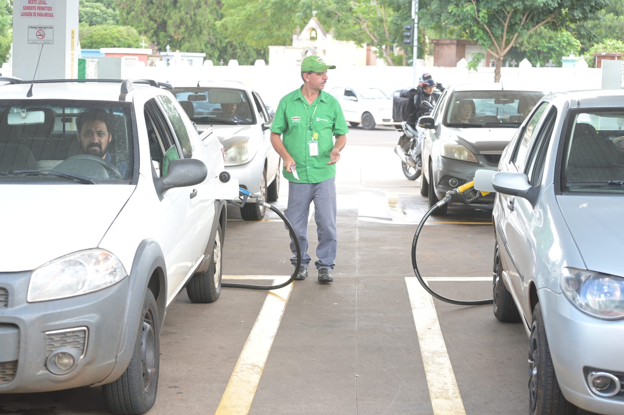 Impacto no consumo: motoristas levam em conta região e forma de pagamento na hora de abastecer