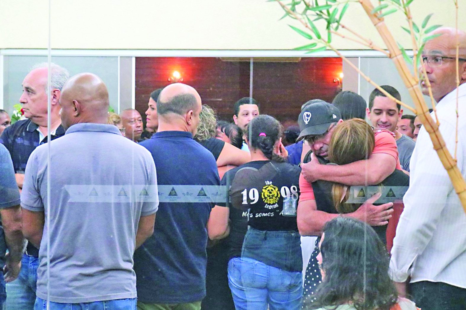 Velório de PM vítima de feminicídio traz mais do que comoção: é um alerta