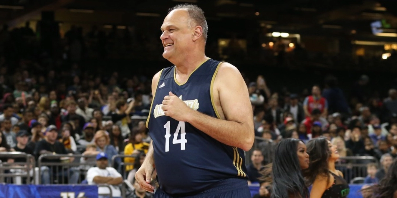 Morre Oscar Schmidt, maior nome do basquete brasileiro, aos 68 anos