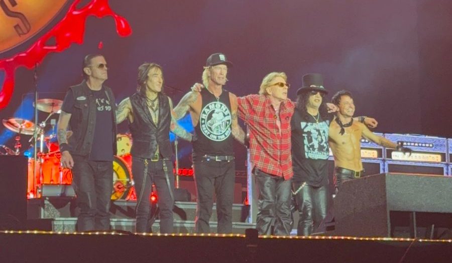 Entre caos e emoção, fãs dizem que show do Guns N’ Roses “valeu a pena” em Campo Grande