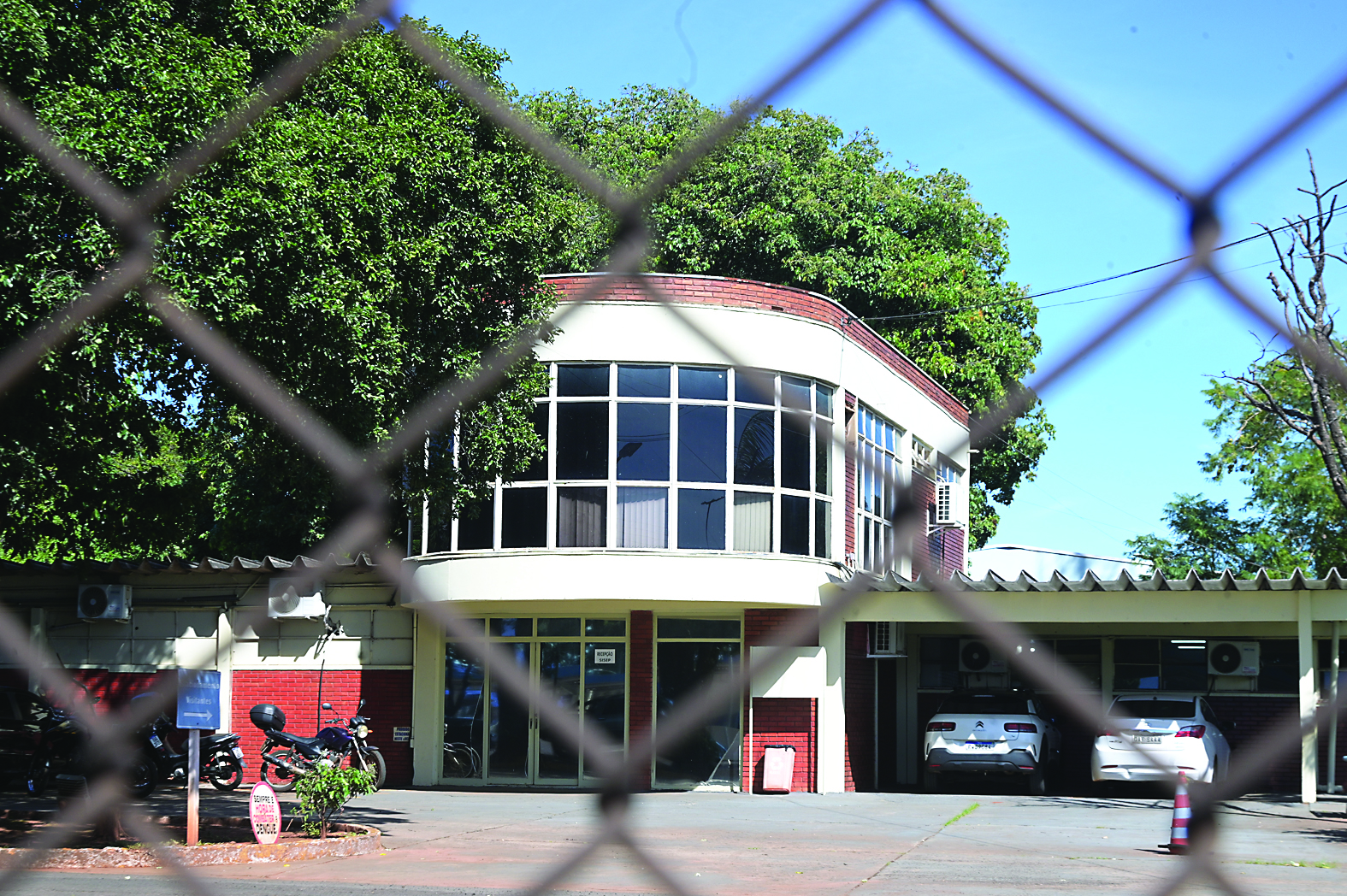 Prefeitura troca fiscais de contratos do tapaburaco após operação