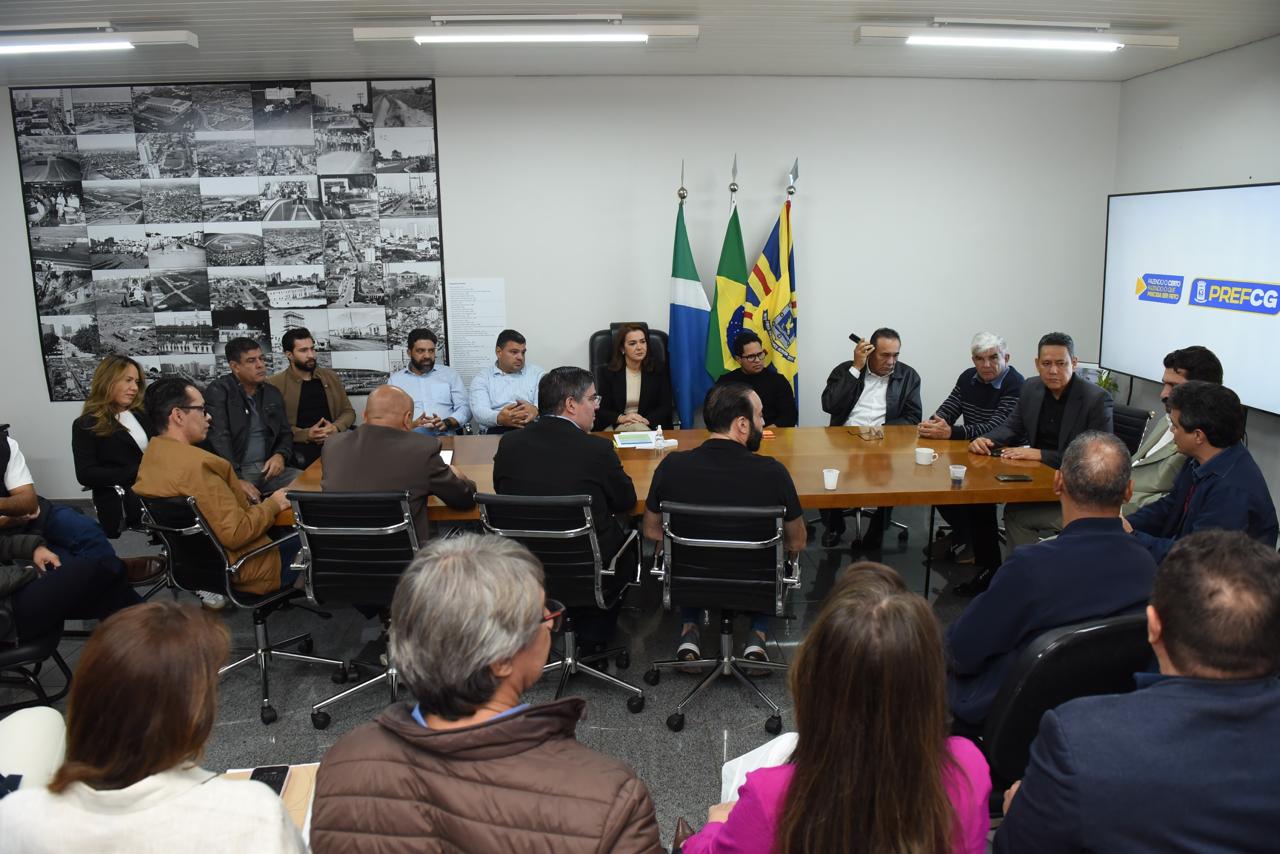 Prefeitura e Câmara alinham pautas durante agenda institucional na Capital