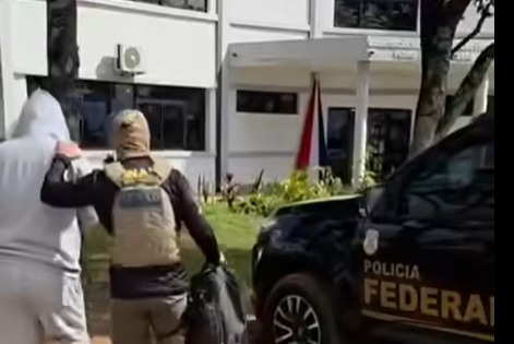 PF prende traficante expulso do Paraguai e assume custódia na fronteira
