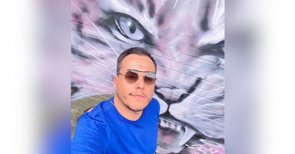 Ator é encontrado morto em quarto de motel na madrugada desta sexta em Campo Grande