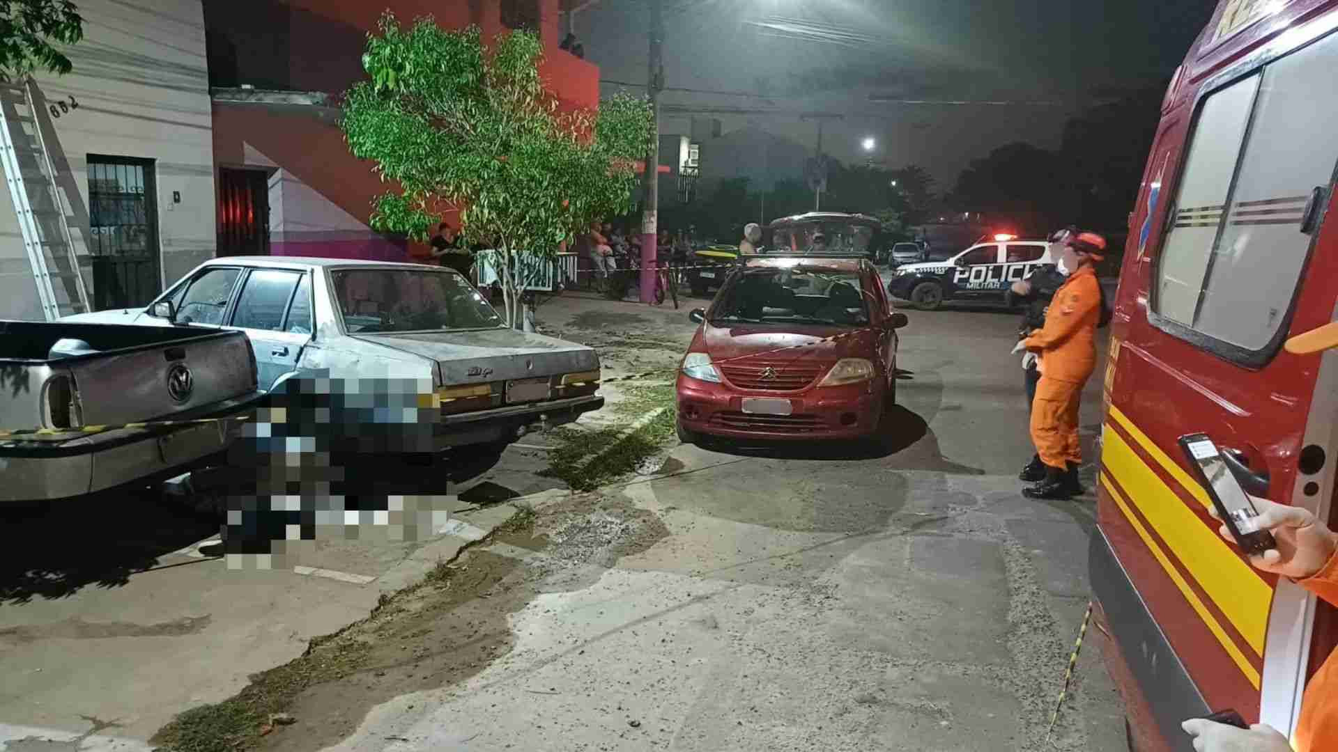 Atiradores executam homem em dez segundos e crime é registrado por câmeras em Corumbá