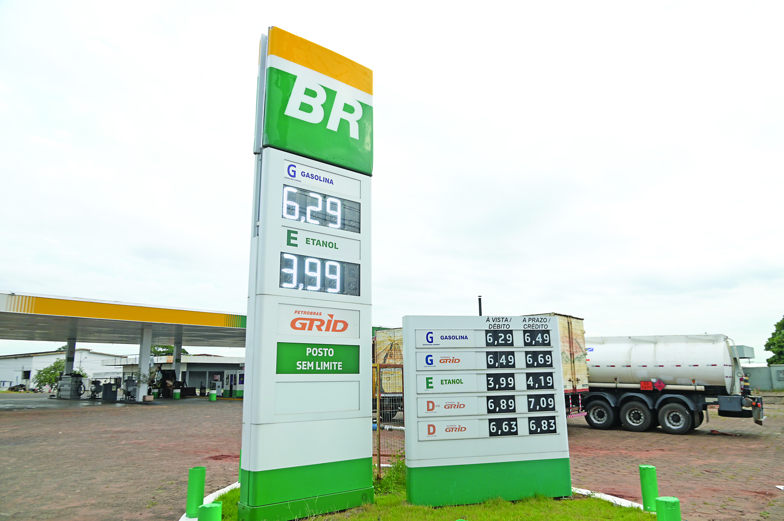 Diesel sobe quase 30% em 89 dias e encarece em R$ 407 mil a operação de frotas