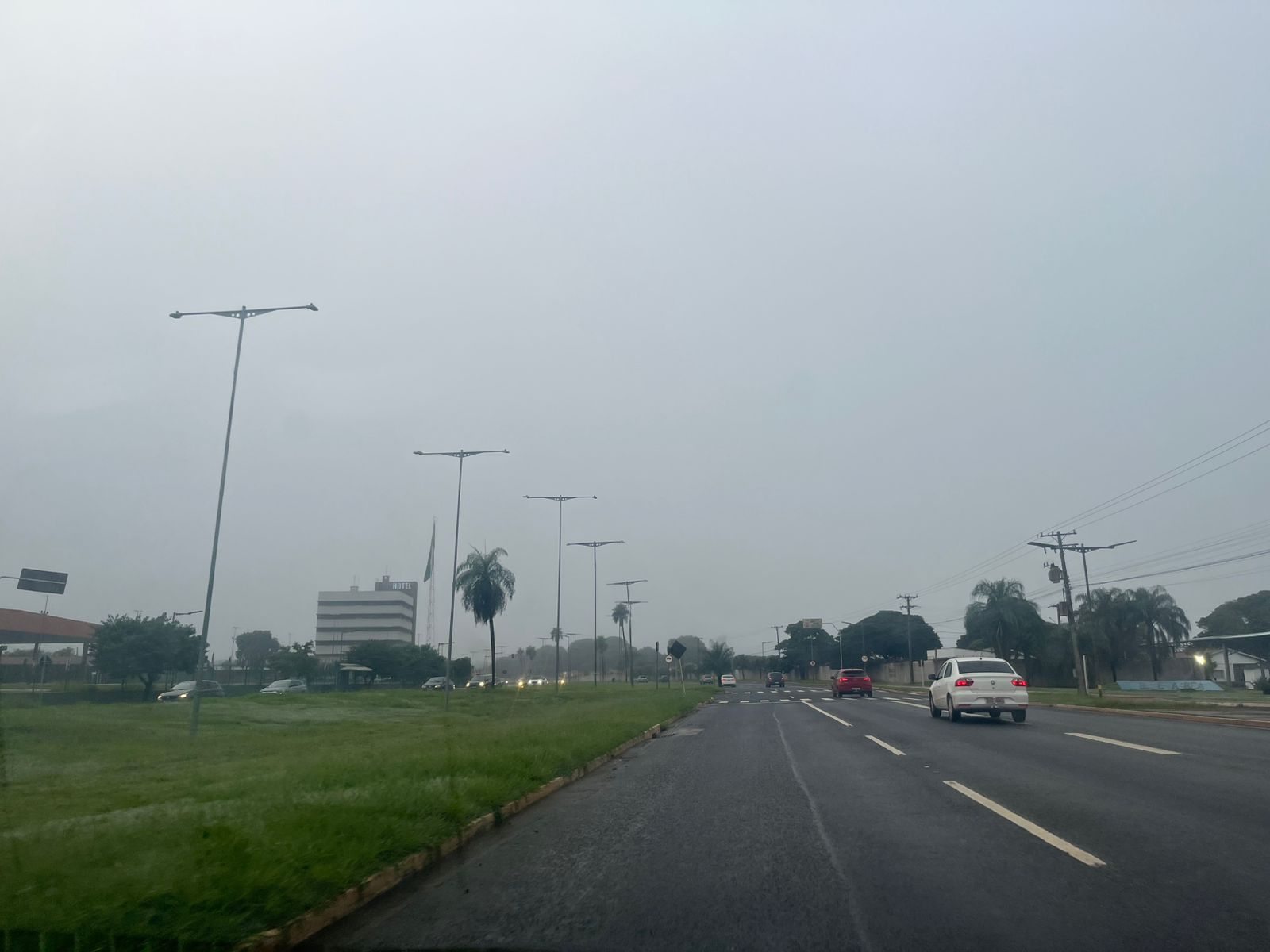 Frio, nevoeiro e garoa marcam início da semana em MS