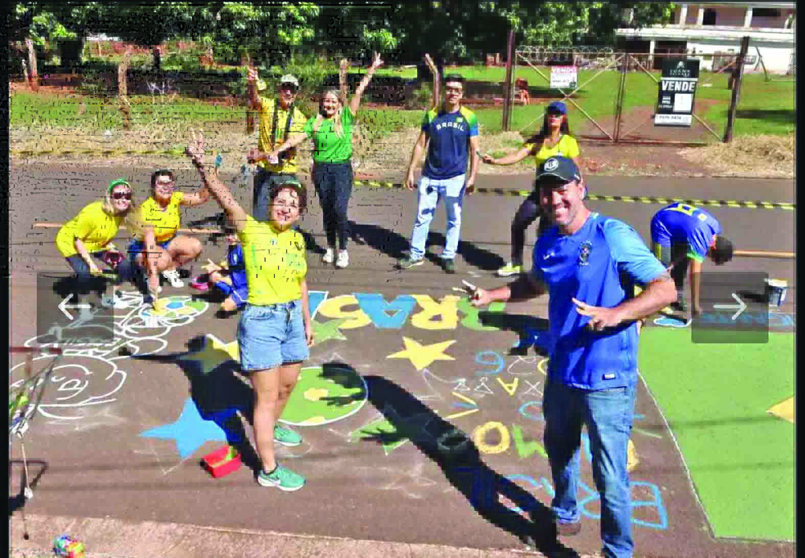 A Copa chega nas ruas de Campão! Moradores se animam para o hexa e voltam no tempo com pinturas de rua pela cidade