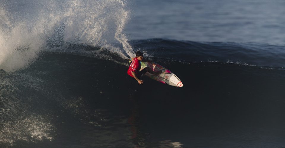 **Arquivo**SAQUAREMA, RJ, 09.05.2017: SURFE-MUNDIAL - O surfista brasileiro Gabriel Medina na primeira bateria da primeira fase da 5ª etapa do mundial de surf WSL, na praia de Itaúna em Saquarema (RJ).