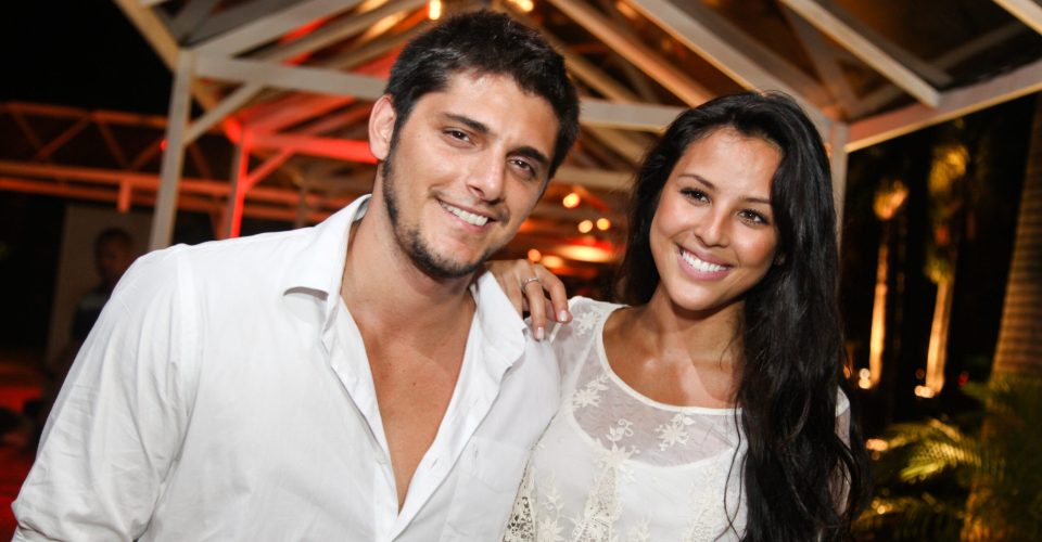 ***ARQUIVO***RIO DE JANEIRO, RJ - O casal de atores Bruno Gissone e Yanna Lavigne durante o baile oficial do Rio de Janeiro.