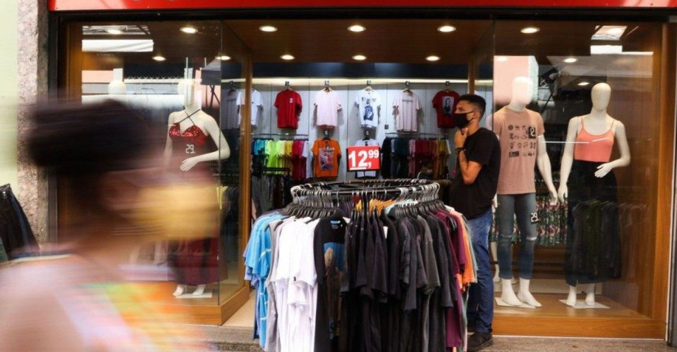 varejo comercio economia