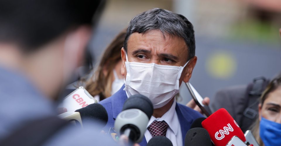 Wellington Dias - Foto: Raul Spinassé / Folhapress