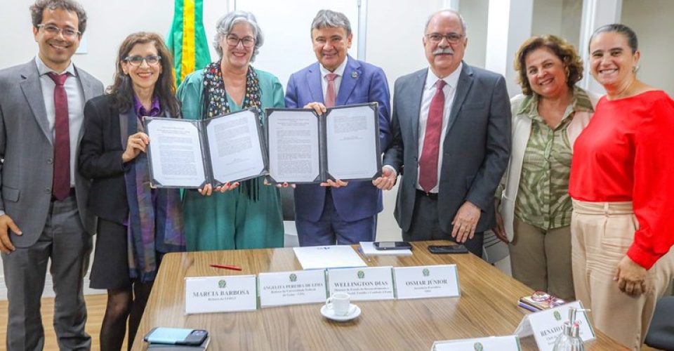 Ministro Wellington Dias em encontro com representantes das universidades. Foto: Divulgação