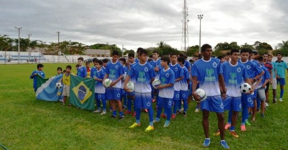 Escolinha de futebol em Aquidauna. Divulgação/Prefeitura de Aquidauana
