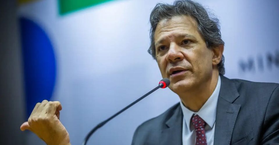 Haddad destaca que o dólar subiu no mundo inteiro e que o panorama ruma à estabilidade. Foto: Diogo Zacarias/M