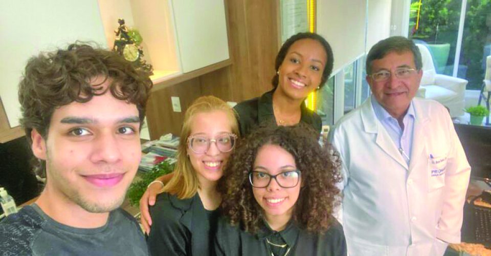 Crimes da Cruz  A equipe de “Crimes da Cruz”,  juntamente com Marcos Estevão Moura, psiquiatra forense, entrevistou a delegada do caso, Maria de Lourdes Cano; A família de uma  das vítimas - Gleice Kelly - Foto: Isabelle Silva/Divulgação