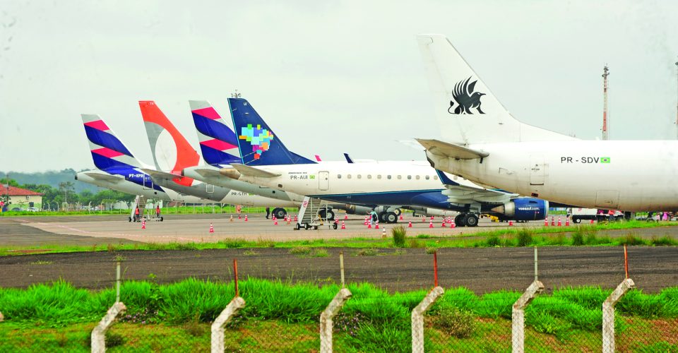 Pátio do Aeroporto internacional de Campo Grande - Foto: Nilson Figueiredo