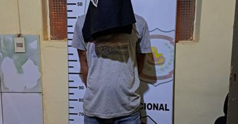 Alejandro David Mongelos Pana, de 27 anos, foi capturado na noite de ontem (20). Fotos: ABC Color PY