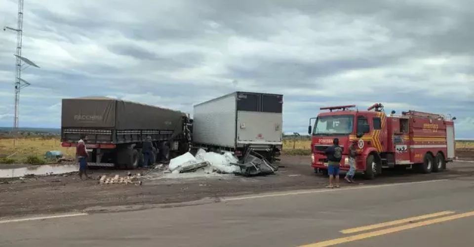 Acidente MS-040 - Foto: divulgação