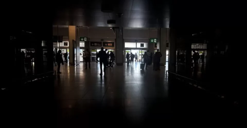 Aeroporto de Barajas, na Espanha - Foto: reprodução/redes sociais