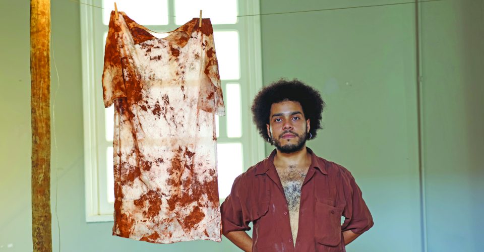 A inspiração Escrito entre 2020 e os anos seguintes, obra nasceu dos caminhos por onde Elias passou - Foto: Karen Freitas/divulgação