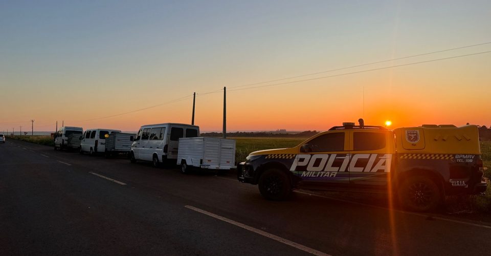 Polícia Militar Rodoviária apreende comboio com mercadorias ilicitas