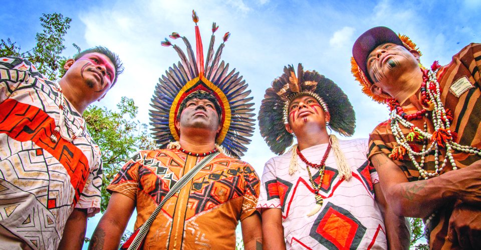 Som Nativo: Cantando em guarani, o grupo fortalece a conexão transfronteiriça e inspira jovens indígenas - Leandro Benites