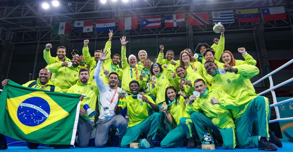 Pugilistas brasileiros conquistaram 12 medalhas (4 ouros) em Santiago.|Foto: Wander Roberto/COB