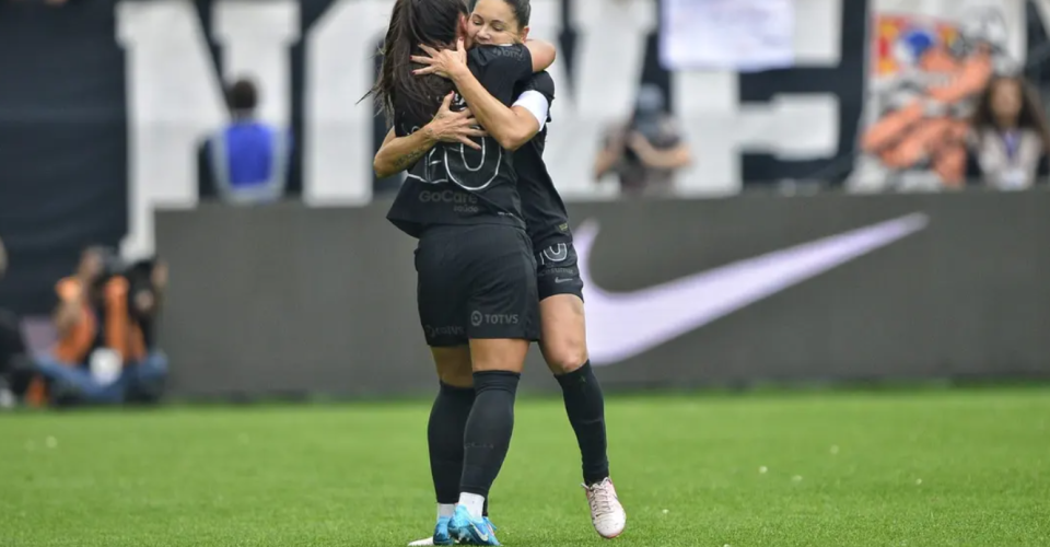 Gabi Zanotti fez o gol do Corinthians na Neo Química Arena - Foto: Renato Pizzuto/ Ag.Paulistão