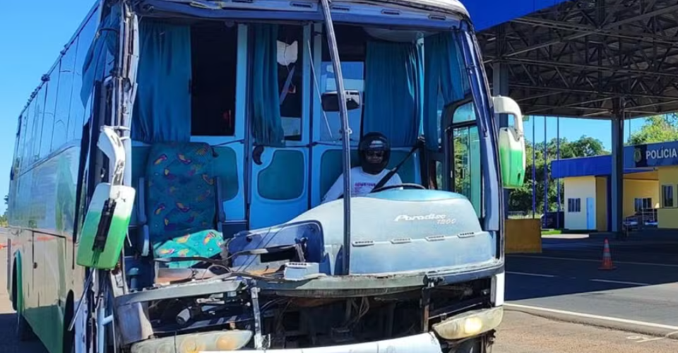 Motorista foi flagrado pela PRF — Foto: PRF/Reprodução