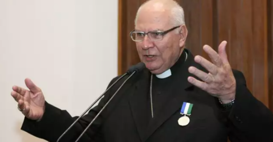 Dom Vitório Pavanello celebrava missa esta manhã - Foto: arquivo