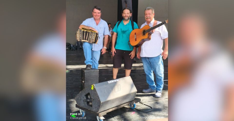 Maurício Brito e Humberto Yule representaram o Estado durante a Fiesta Nacional del Chamamé - Foto: Claudia WSB/Divulgação