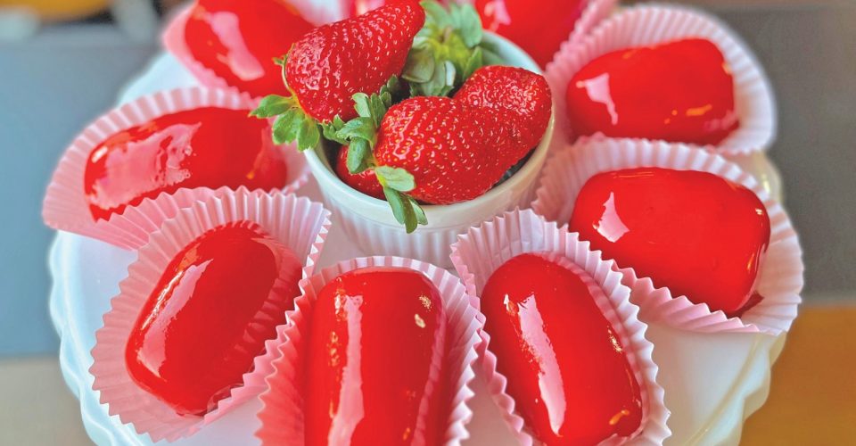 Morango do Amor, o doce que chama atenção do consumidor e de quem consegue fabricar
Foto: Roberta Martins