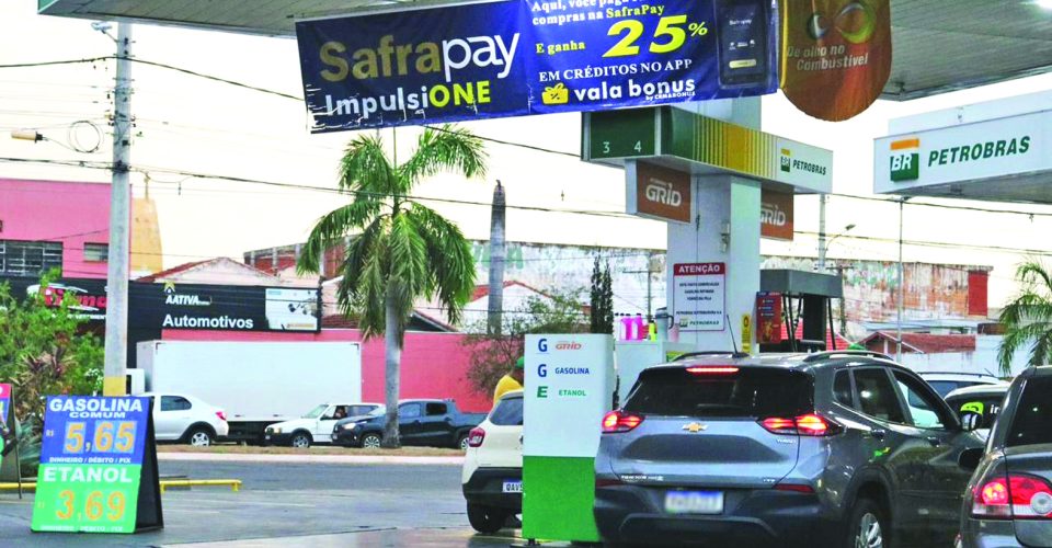 Pesquisa do Procon-MS mostra que o motorista tem variações nos valores do combustível - 
Foto: Roberta Martins