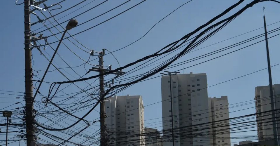 Contas de luz estão sem cobrança extra desde abril de 2022.|Foto: Rovena Rosa/Agência Brasil
