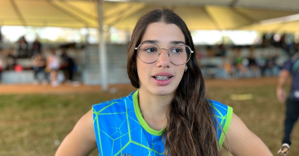 Emilly Vitória Ramos trocou dança e natação pelo lançamento de dardo - Foto: Roberta Martins