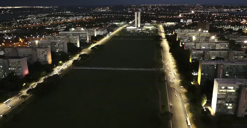 Ao todo são oferecidas 6,6 mil vagas para 21 órgãos federais. - Foto: Marcello Casal Jr/Agência Brasil