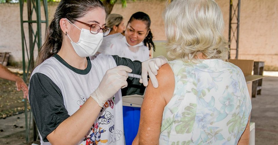 Vacinação covid Corumbá