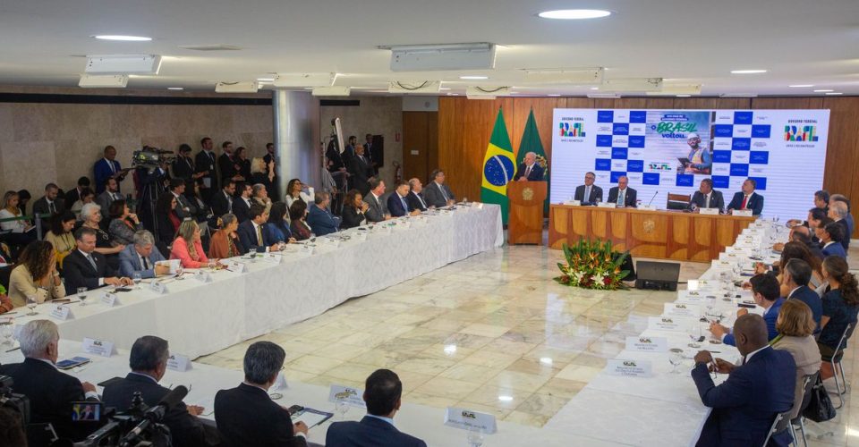 Brasília (DF) 10/04/2023 O presidente Luiz Inácio Lula da Silva coordena reunião de balanço dos 100 dias de governo. Todos os ministros participam do encontro. Foto: Fabio Rodrigues-Pozzebom/ Agência Brasil