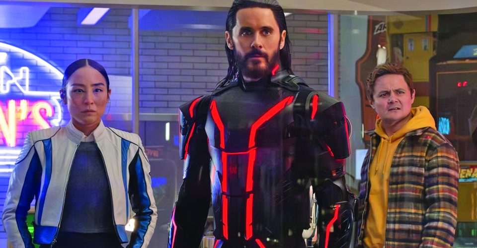 Jared Leto: Vive o personagem (Tron: Ares) que debate sobre a era da inteligência artificial no meio de ação estilosa e história mediana - Foto: Reprodução