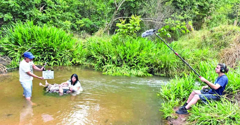 Com roteiro escrito pelas próprias protagonistas ao lado do diretor Marcus Teles, o filme acompanha o encontro dessas duas mulheres em seu cotidiano - Foto: Marcus Teles/Divulgação
