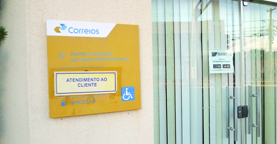 Paralisação em centros
de distribuição reduz
capacidade de entregas
e preocupa empresários - Foto: Nilson Figueiredo