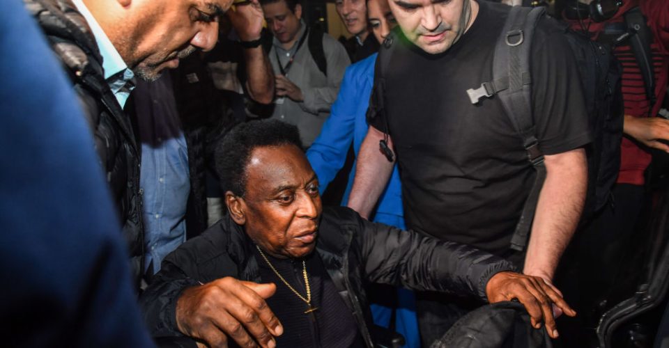 Brazilian football great Edson Arantes do Nascimento, known as Pele, arrives at Guarulhos International Airport, in Guarulhos some 25km from Sao Paulo, Brazil, on April 9, 2019. (Photo by NELSON ALMEIDA / AFP)        (Photo credit should read NELSON ALMEIDA/AFP via Getty Images)
