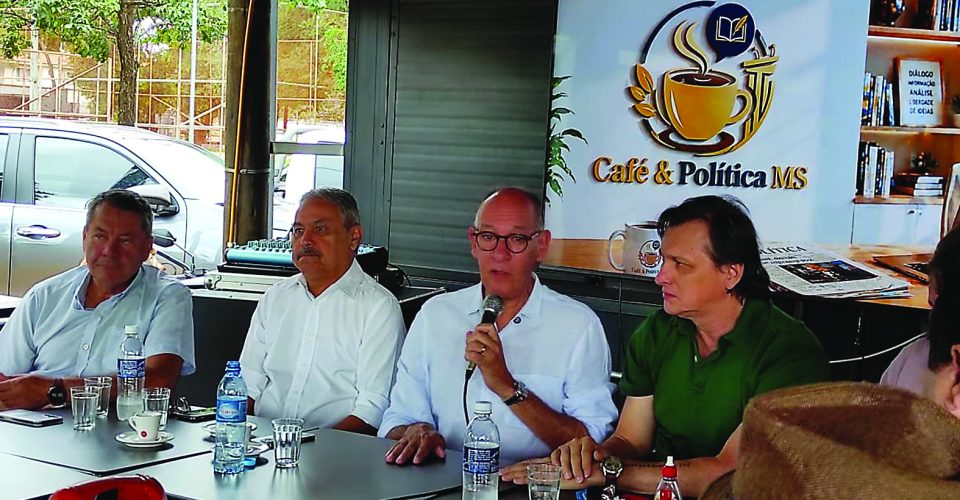 Ex-prefeito falou sobre mudança partidária, infraestrutura e turismo de fronteira - Foto: Danielly Carvalho
