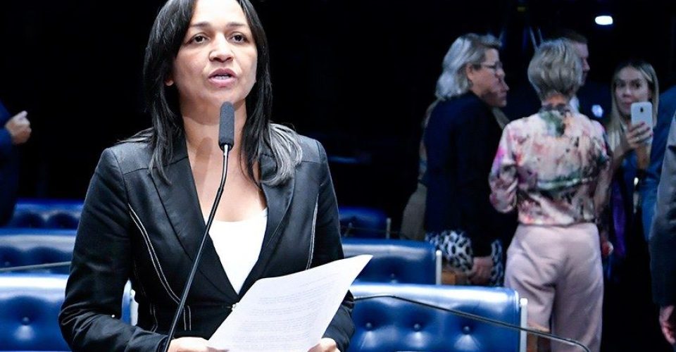 Líder da bancada  feminina, Eliziane  apresentou requerimento  com 15 propostas a  serem votadas. Foto: Waldemir Barreto/Agência Senado  Fonte: Agência Senado